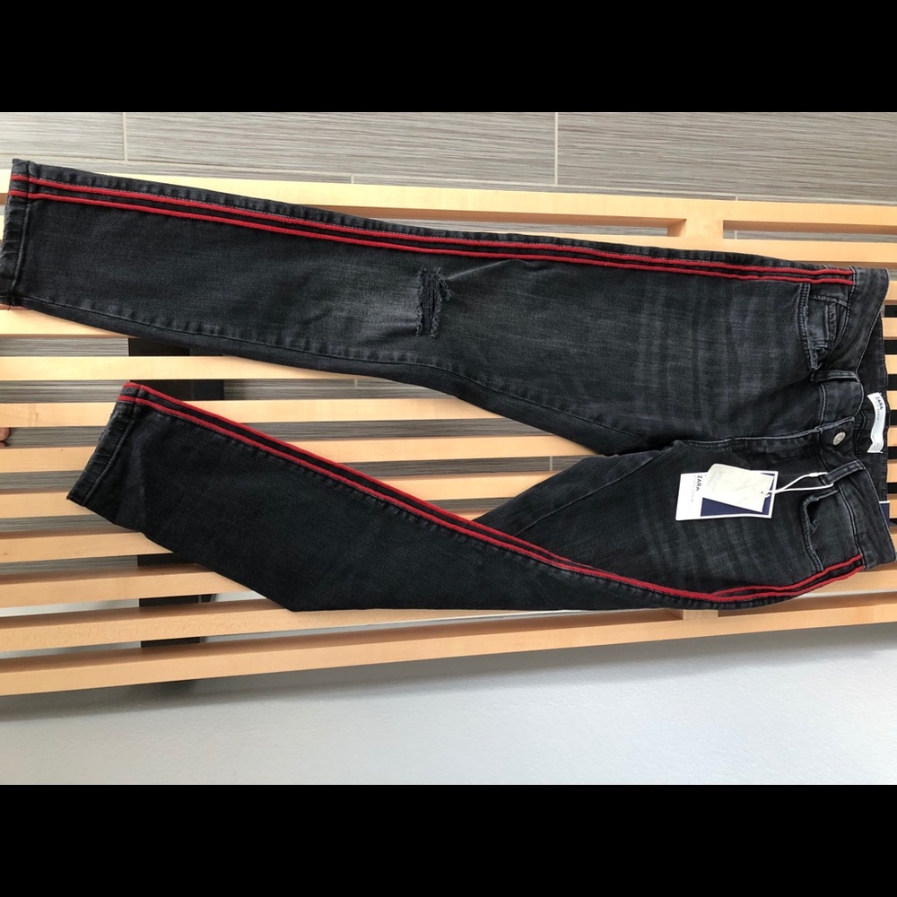 New Zara mid rise skinny jeans